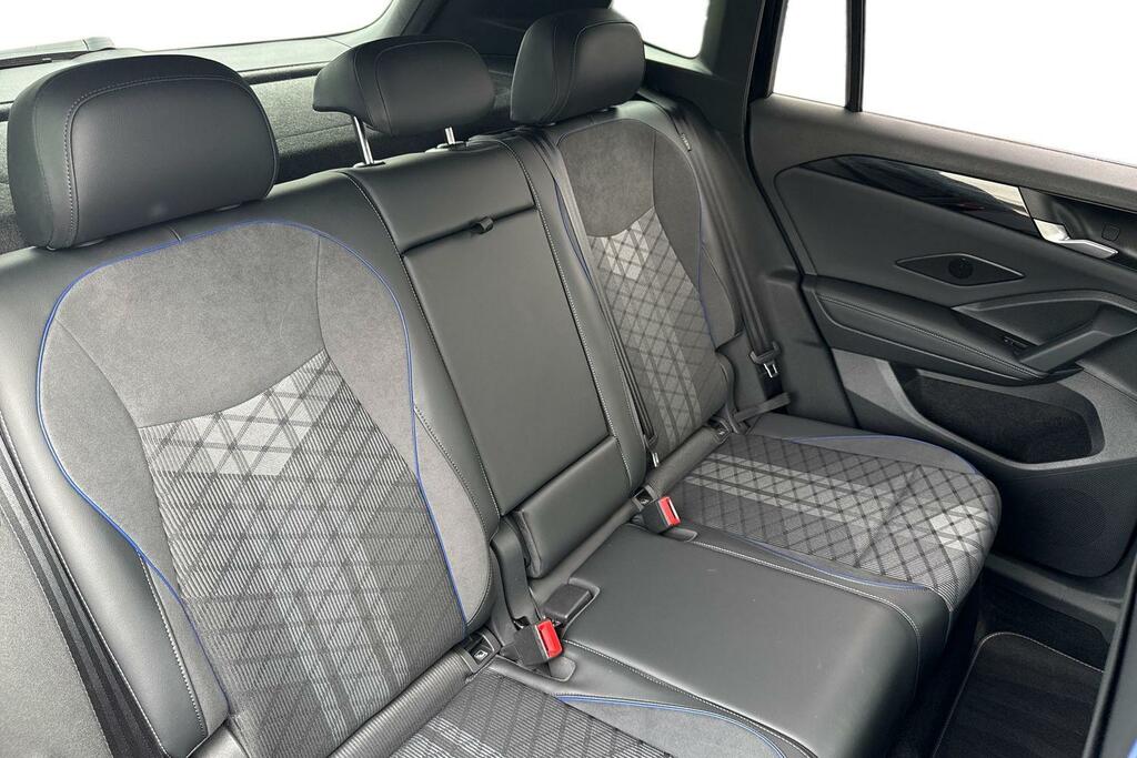 Volkswagen Tiguan Volkswagen Tiguan Elegance 2.0 Tdi 150Ps 7-Speed D Blue #9