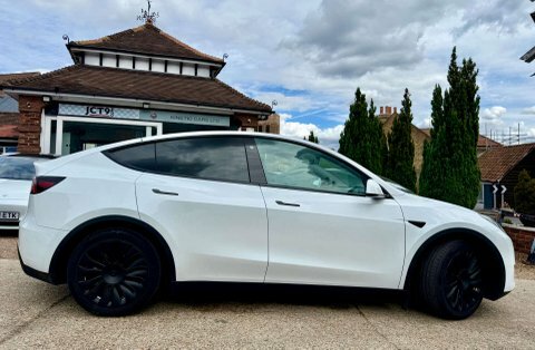 Tesla Model Y Model Y Rwd LG23VWP White #2