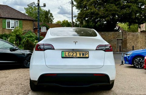 Tesla Model Y Model Y Rwd LG23VWP White #6