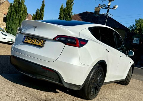Tesla Model Y Rwd 5dr AF23RPU White #2