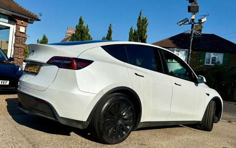 Tesla Model Y Rwd 5dr White
