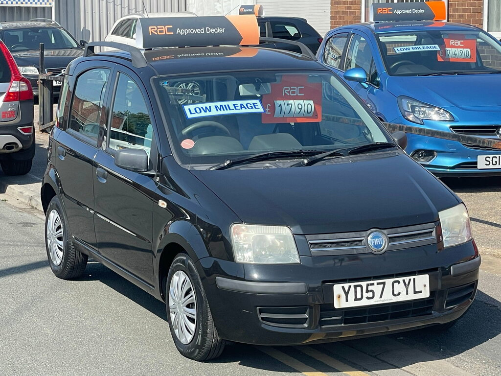 Fiat Panda 1.2 Dynamic Hatchback 133 Gkm, Black