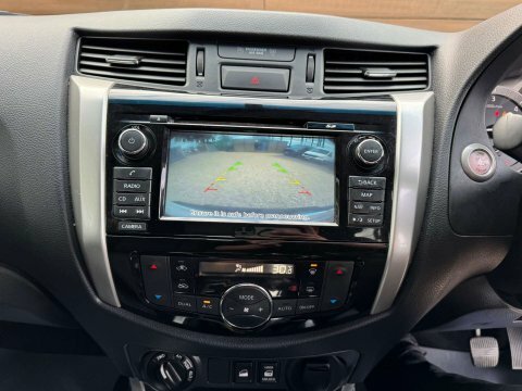 Nissan Navara Tekna Dci - #27