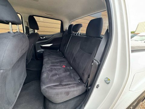 Nissan Navara Tekna Dci - #31