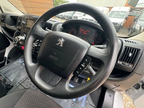 Peugeot Boxer 2.0 Bluehdi 335 Built #19