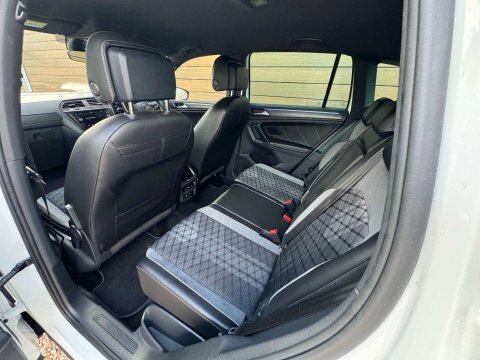 Volkswagen Tiguan 1.5 Tsi 150 Active Dsg Black #30
