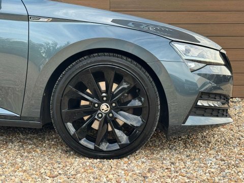 Skoda Superb 2.0 Tdi Scr 190Ps Sportline Dsg Estate Grey #13
