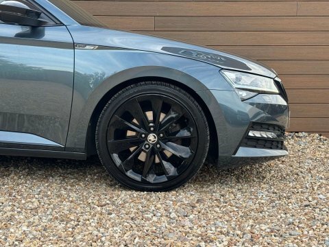 Skoda Superb 2.0 Tdi Scr 190Ps Sportline Dsg Estate Grey #10