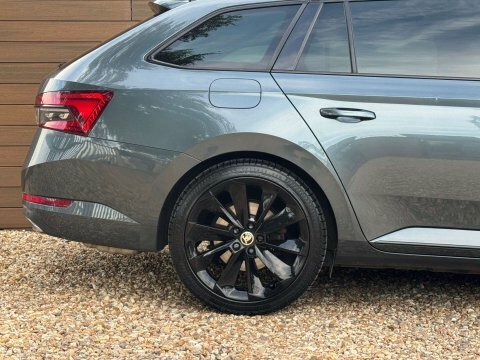 Skoda Superb 2.0 Tdi Scr 190Ps Sportline Dsg Estate Grey #14