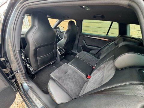 Skoda Superb 2.0 Tdi Scr 190Ps Sportline Dsg Estate Grey #33