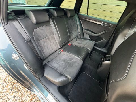 Skoda Superb 2.0 Tdi Scr 190Ps Sportline Dsg Estate Grey #22