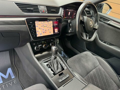 Skoda Superb 2.0 Tdi Scr 190Ps Sportline Dsg Estate Grey #31