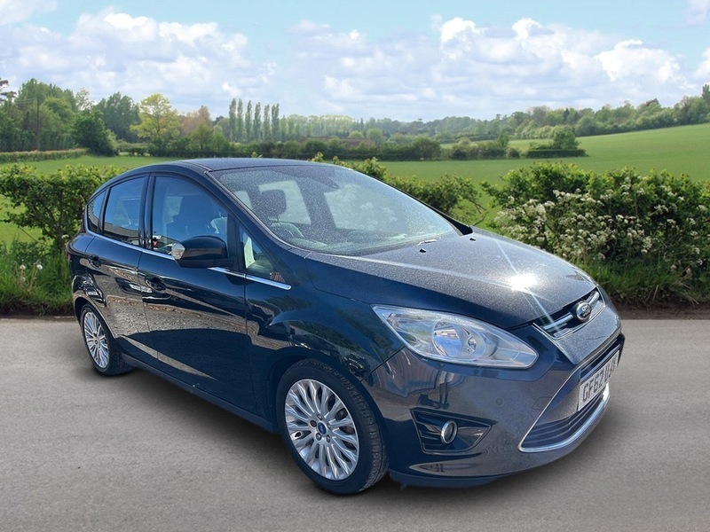 Ford C-Max Titanium Black
