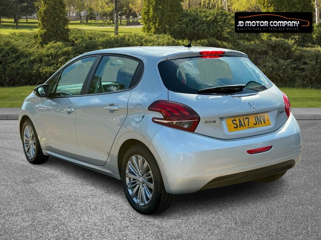 Peugeot 208 1.2 Puretech Active Silver #6