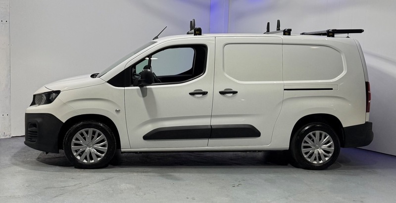 Peugeot Partner Bluehdi Professional L2 White #4