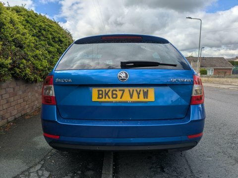 Skoda Octavia 1.4 Tsi Se Blue #3
