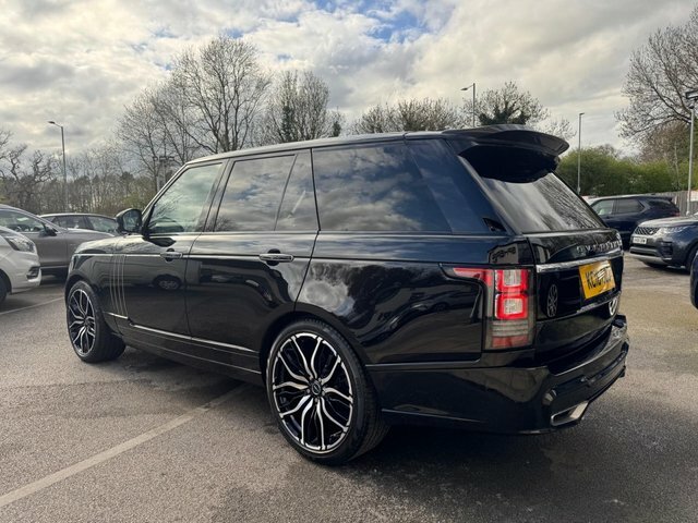 Land Rover Range Rover Sd V8 Suv Black #6