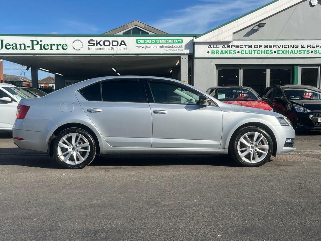 Skoda Octavia 1.5 Tsi Act Se L Dsg Euro 6 Ss Silver #4