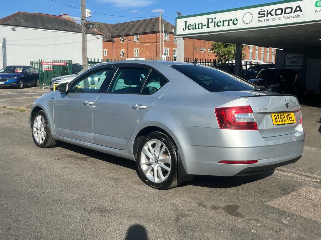 Skoda Octavia 1.5 Tsi Act Se L Dsg Euro 6 Ss Silver #5