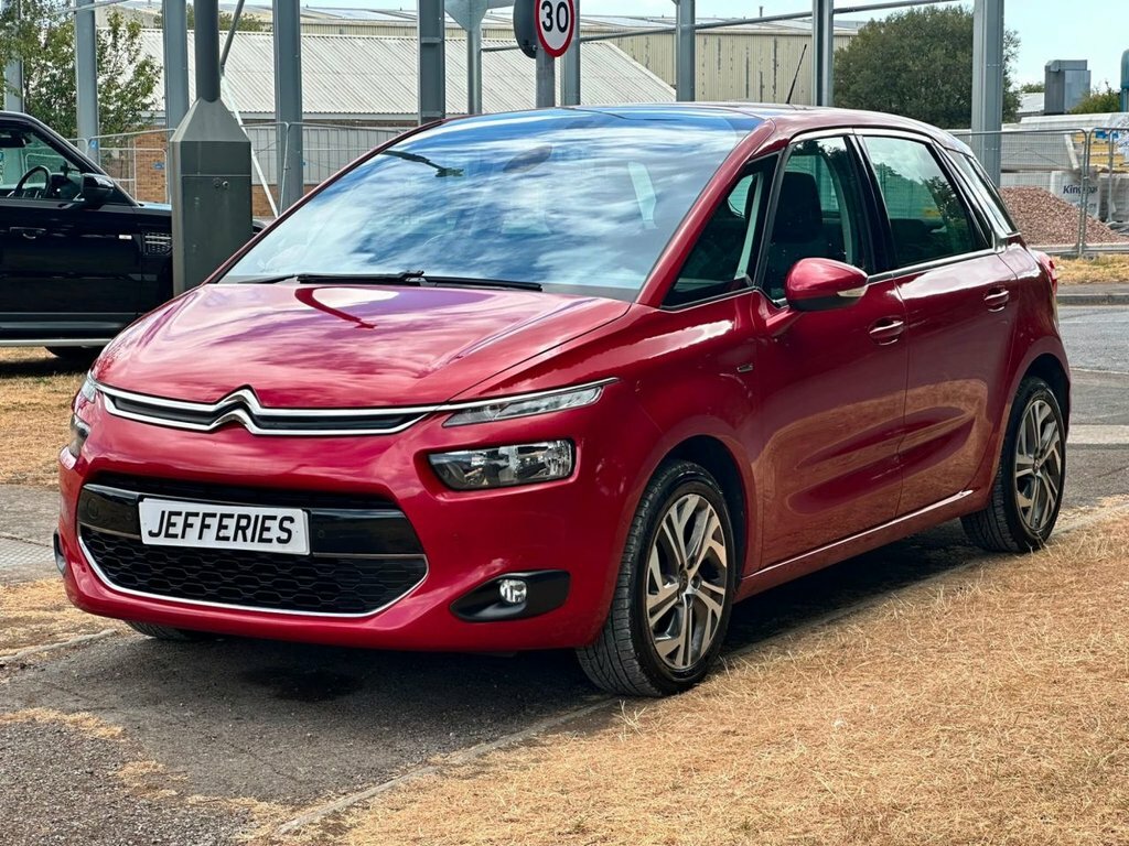 Citroen C4 Picasso 1.6L Exclusive Red #3