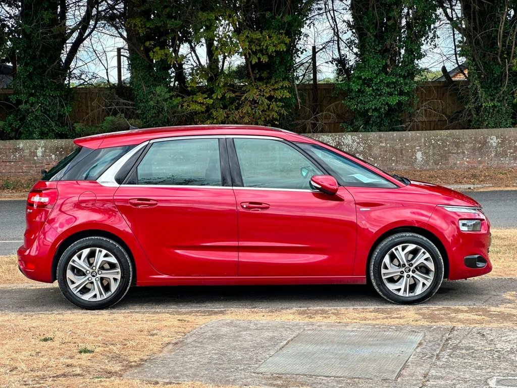 Citroen C4 Picasso 1.6L Exclusive Red #5