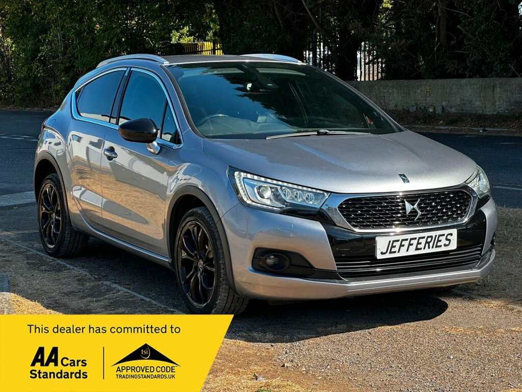 DS DS 4 Crossback Hatchback Grey