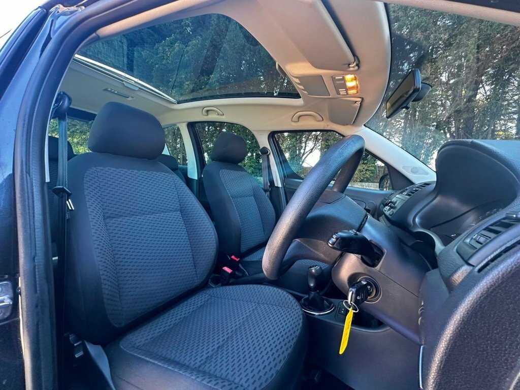 Skoda Roomster 1.6L Se Plus Tdi Cr Dsg Black #14