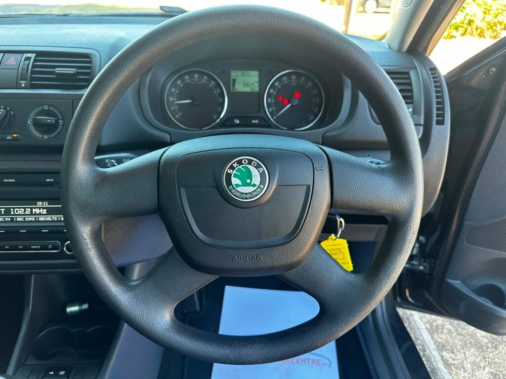 Skoda Roomster 1.6L Se Plus Tdi Cr Dsg Black #10