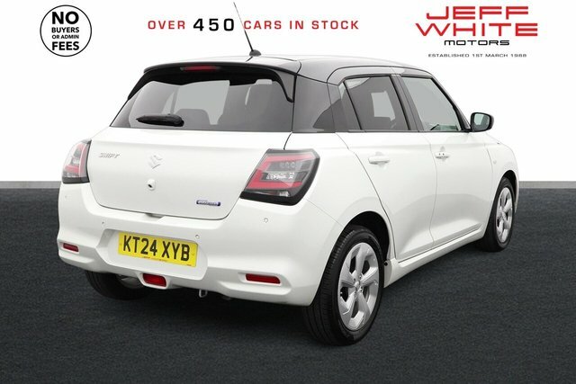 Suzuki Swift Mhev Motion Cvt White #6