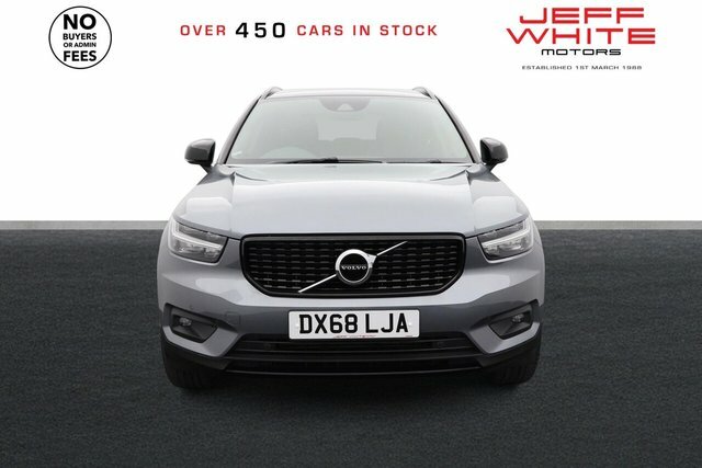 Volvo XC40 T3 R-design Sat Grey #4