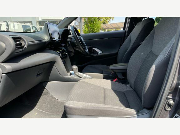 Toyota Yaris Cross Yaris Cross Design Fwd YS71GDO Grey #5