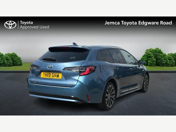 Toyota Corolla Design 1.8 Hybrid Ts Trk Blue #2