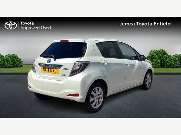 Toyota Yaris Icon 1.5Cvt NX14UVC White #2