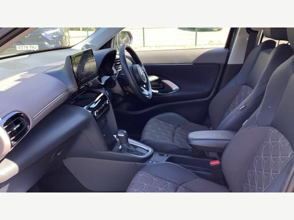 Toyota Yaris Cross 1.5 Vvt-h Excel E-cvt Euro 6 Ss RY24YHF Black #5