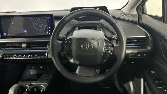 Toyota Prius Design Black #6
