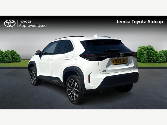 Toyota Yaris Cross Design Fwd LV23UVD White #4