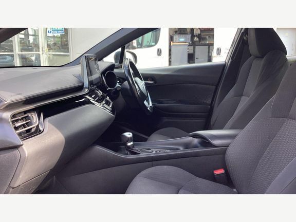 Toyota C-Hr 1.8 Vvt-h Icon Cvt Euro 6 Ss DE68DHK Black #4