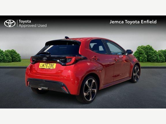 Toyota Yaris Excel #2