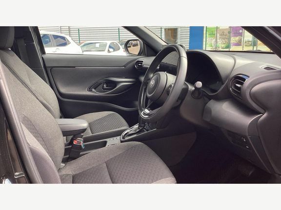 Toyota Yaris Cross Excel  #12