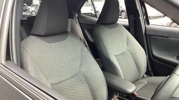Toyota Yaris Cross Excel  #37