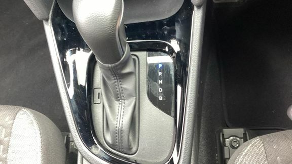 Toyota Yaris Cross Excel  #34