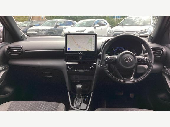 Toyota Yaris Cross Design Fwd Black #6