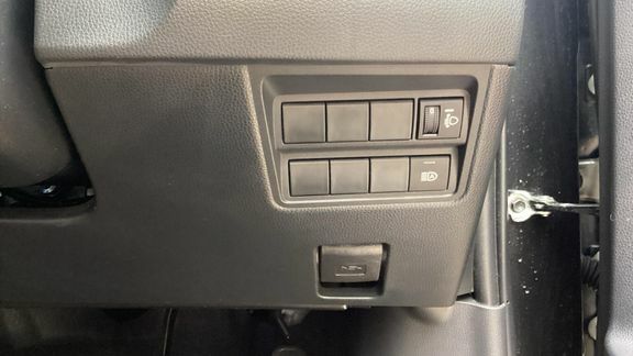 Toyota Yaris Cross Excel  #32