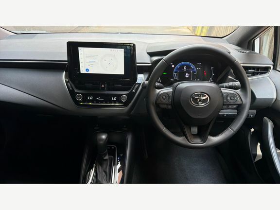 Toyota Corolla Corolla Commercial 1.8 Hybrid White #6