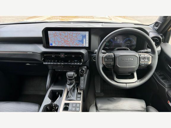Toyota Land Cruiser Invincible 5 Seats Pan Roof  #6