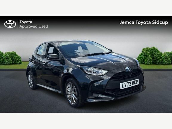 Toyota Yaris Icon Black