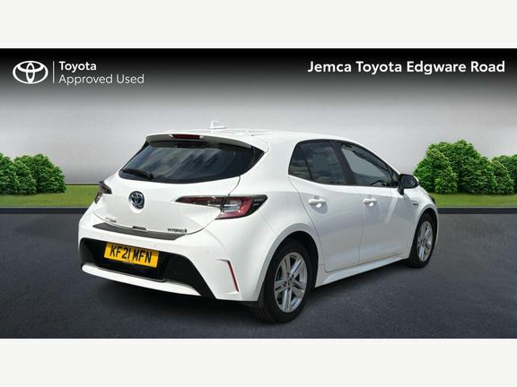Toyota Corolla Icon Tech 1.8 Hybrid Hb Sw White #2