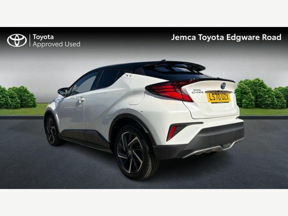 Toyota C-Hr Dynamic 1.8 White #4