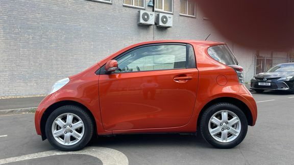 Toyota IQ Vvt-i Iq 3-Door Blue #20