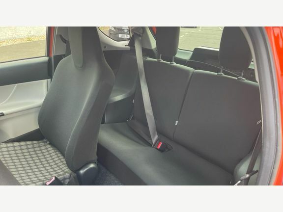 Toyota IQ Vvt-i Iq 3-Door Blue #14